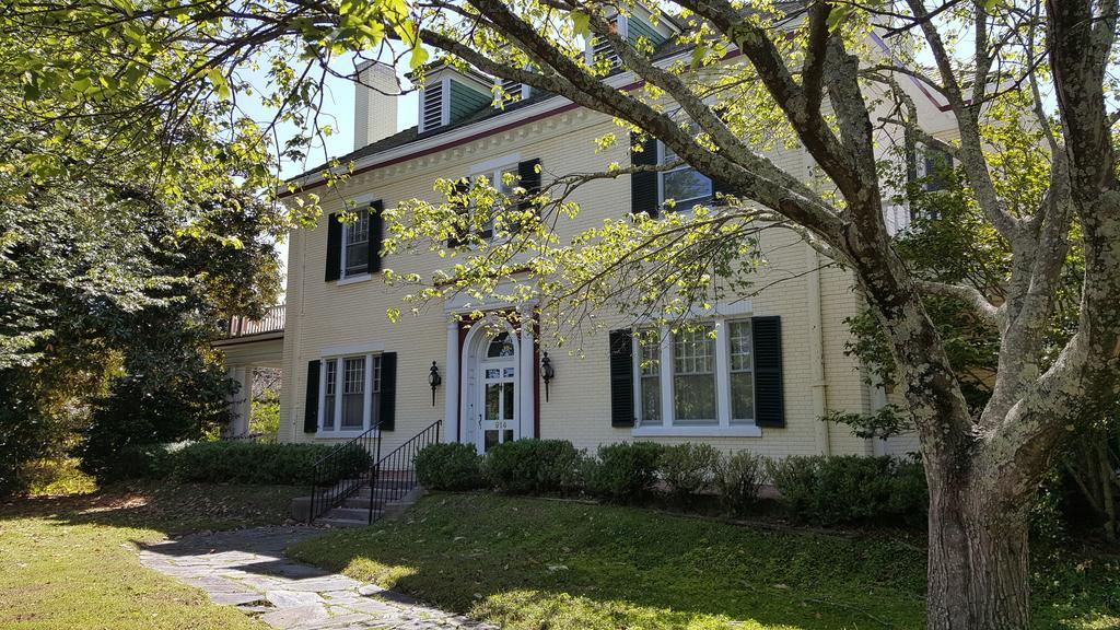 Morehead Manor Bed And Breakfast Durham Exteriér fotografie